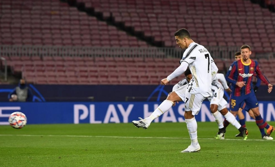 Những điểm ấn tượng khi Ronaldo dành về tỉ số 3-0 cho đội tuyển Juventus